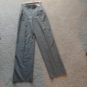 Trousers in black and white herringbone, size 10